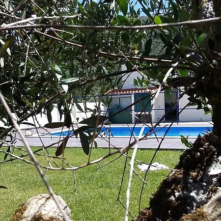 ヴィラ Casa Oliveiras アルヴァドス