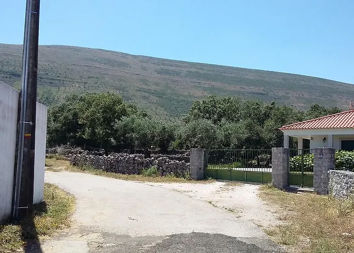 Casa Oliveiras 别墅 *